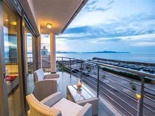 Emne nr.: 306-ES8332.604.1