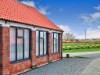 Ude