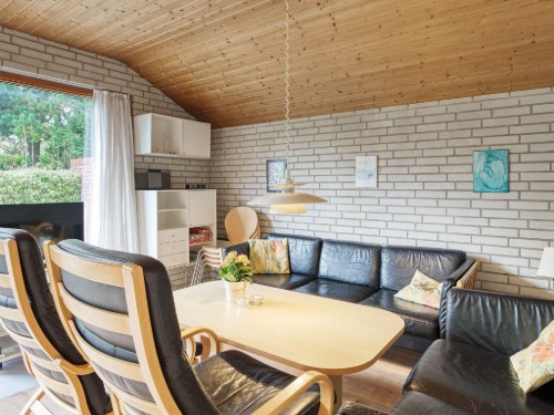 Emne nr.: 090-41203