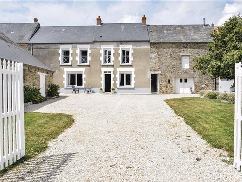 Emne nr.: 135-FNC225