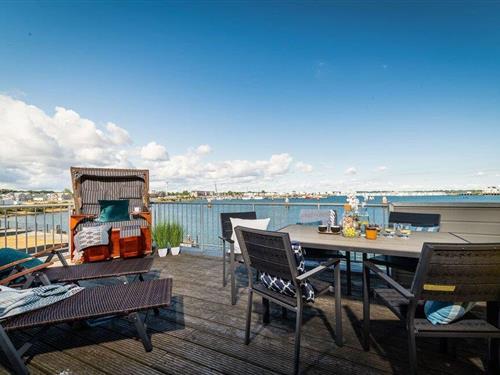 Emne nr.: 136-DFH092