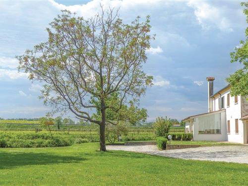 Emne nr.: 140-IVC215