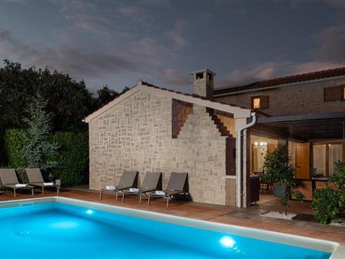 Emne nr.: 133-CLD107