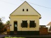 Ude