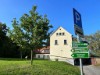 Ude