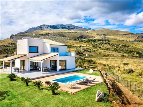 Emne nr.: 313-IT9080.240.1