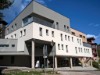 Ude