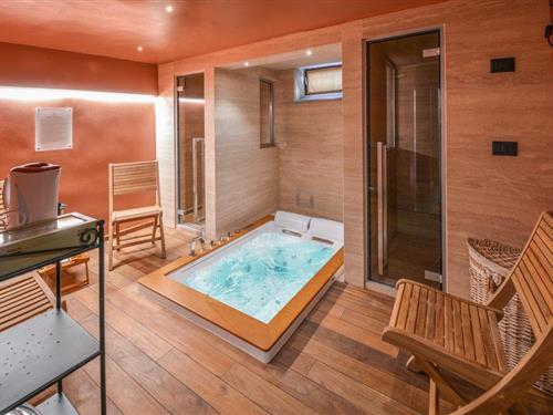 Emne nr.: 140-IVC327