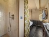 Ude