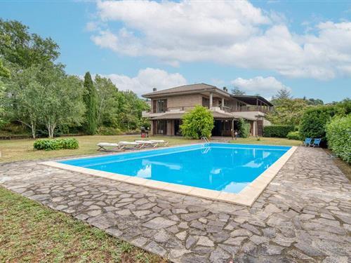 Emne nr.: 140-IRL012