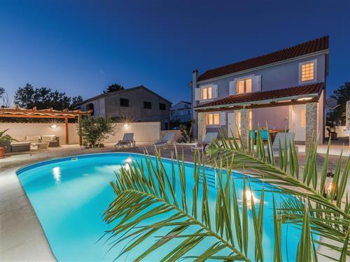 Emne nr.: 133-CDA165