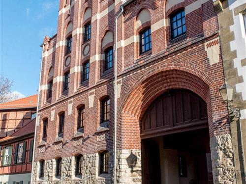 Emne nr.: 305-DE9810.647.1