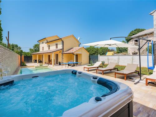 Emne nr.: 133-CIC025