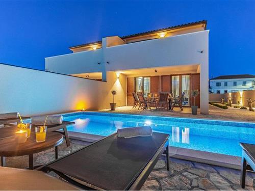 Emne nr.: 133-CIS279