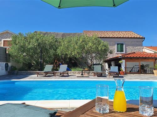 Emne nr.: 133-CDA718