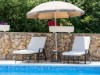 Ude