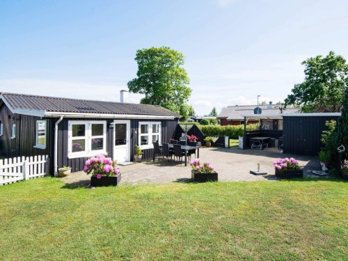 Emne nr.: 090-68930